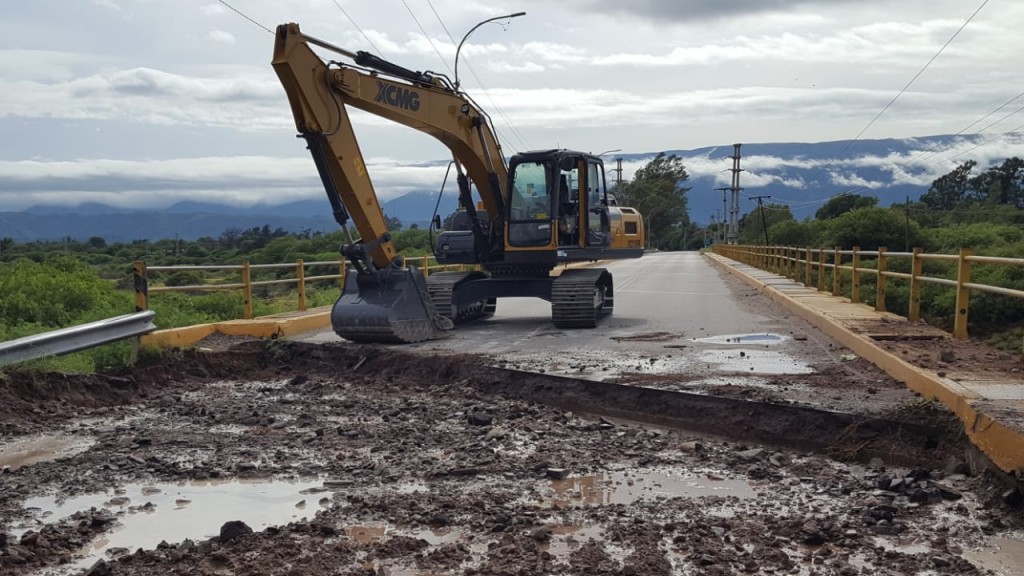 Comenzaron los trabajos de reparación sobre el puente de Sumalao