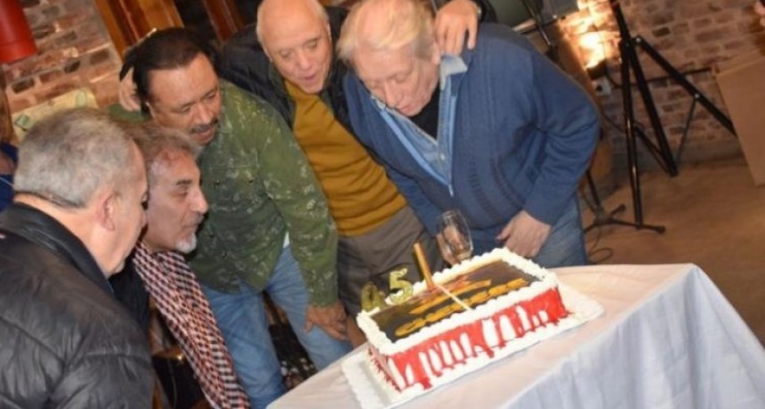 Chébere festejará sus 45 años con el cuarteto en el Teatro del Libertador