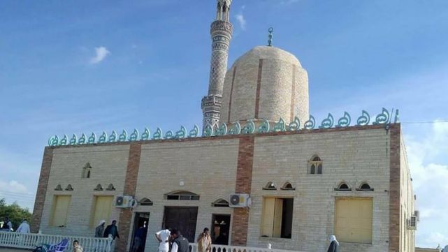 Egipto: 305 muertos en atentado a mezquita